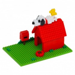 Snoopy house